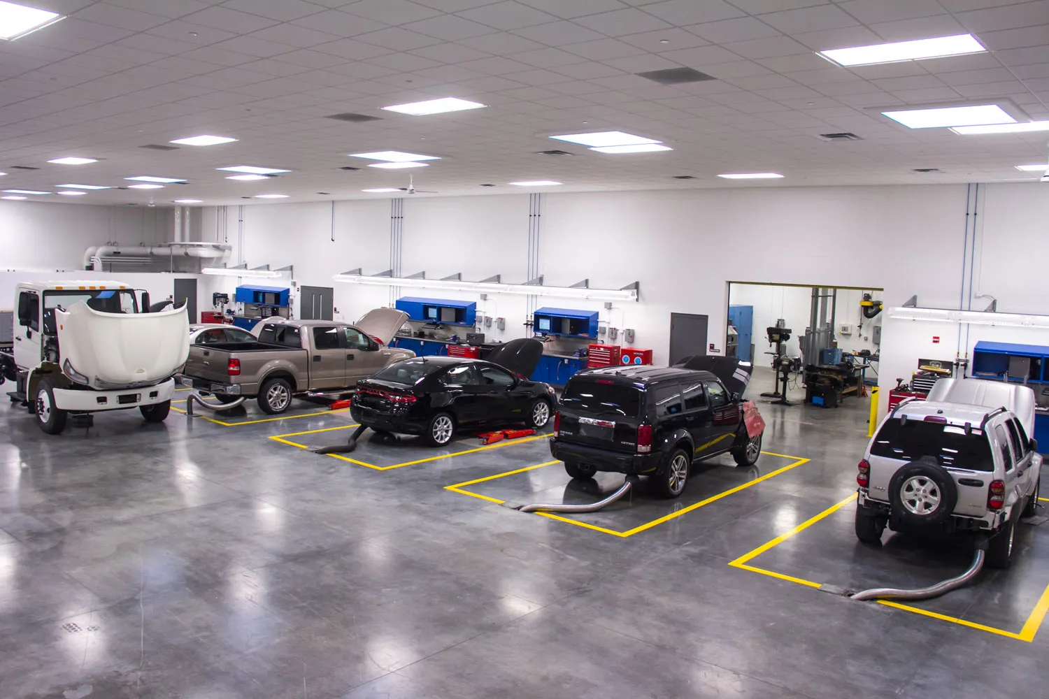 siuAutomotiveTech siuAutomotiveTech