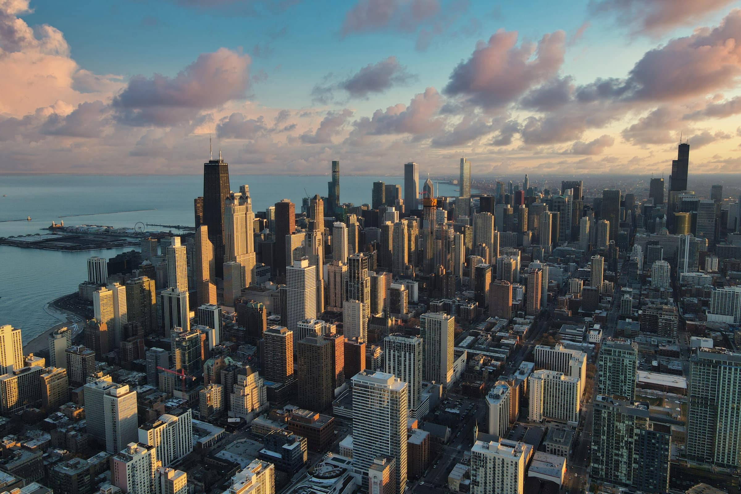 Chicago,Downtown,Aerial,Panorama,View,At,Sunset,With,Skyscrapers,And